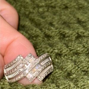 Elegant Silver Women's Ring